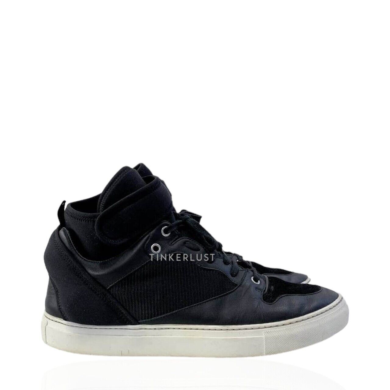 sepatu sneakers Balenciaga High Top Sneakers in Black Leather Neoprene Sneakers Tinkerlust